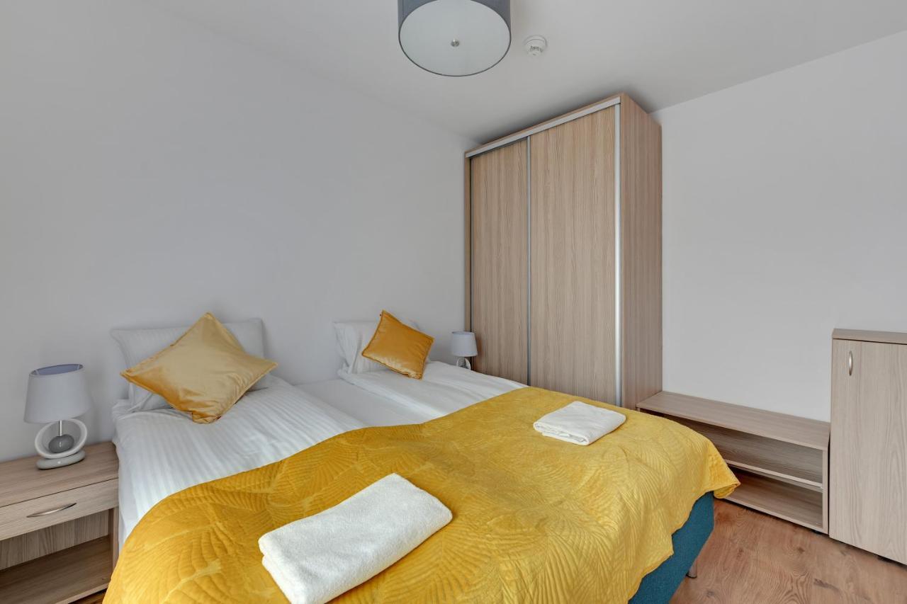 Dwie Motlawy Apartments Old Town Гданск Екстериор снимка