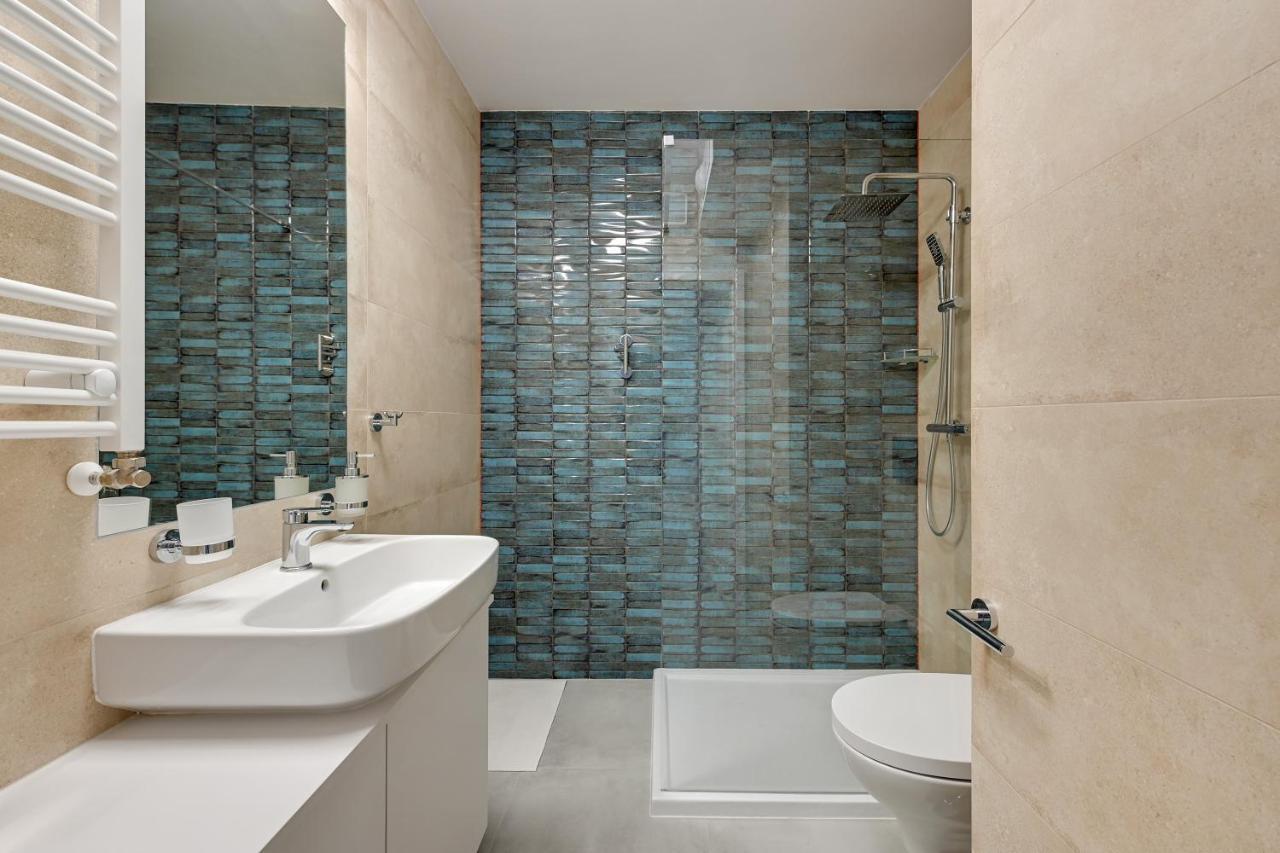 Dwie Motlawy Apartments Old Town Гданск Екстериор снимка